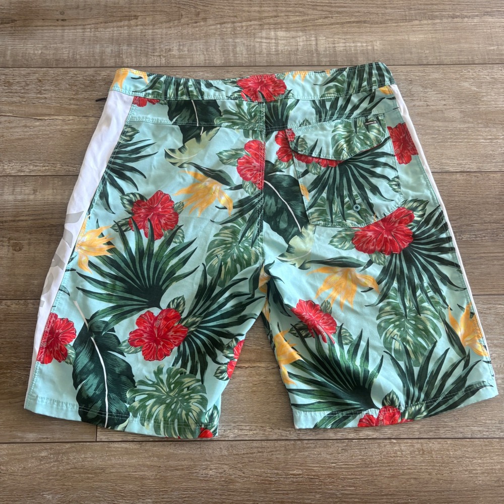 Hurley Board Shorts Men 32 Floral Hibiscus Tropical Surf Swim Trunks Quick Dry - Picture 2 of 8